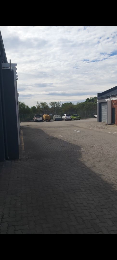 To Let Commercial Property for Rent in Overbaakens Eastern Cape